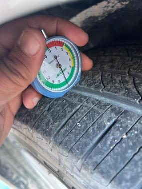 2017 Toyota Prius Three Touring