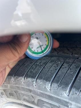 2017 Toyota Prius Three Touring