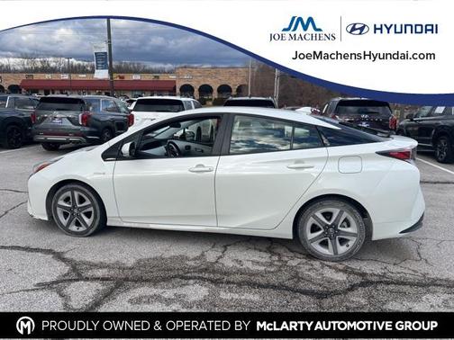 2017 Toyota Prius Three Touring