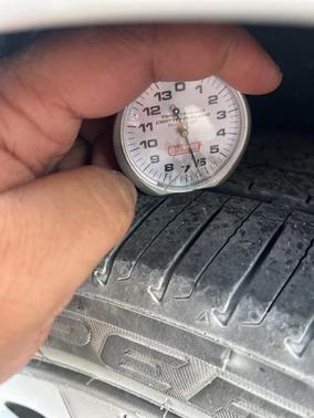 2017 Toyota Prius Three Touring