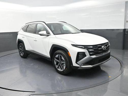Serenity White Pearl 2026 Hyundai TUCSON SEL Premium