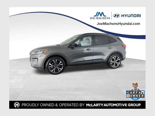 Carbonized Gray Metallic 2022 Ford Escape SE