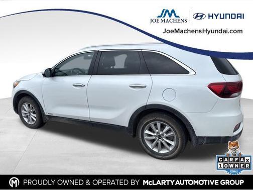 Snow White Pearl 2020 Kia Sorento LX