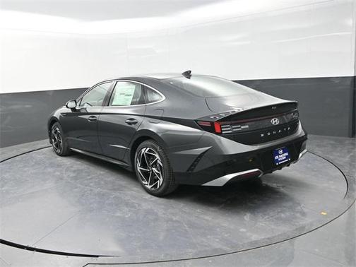 2026 Hyundai SONATA SEL