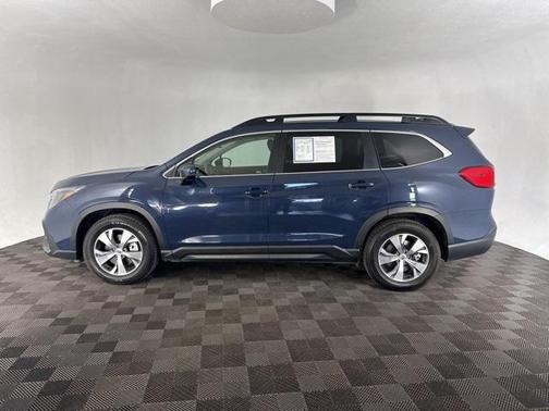 2024 Subaru Ascent Premium 8-Passenger