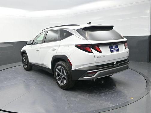Serenity White Pearl 2026 Hyundai TUCSON SEL