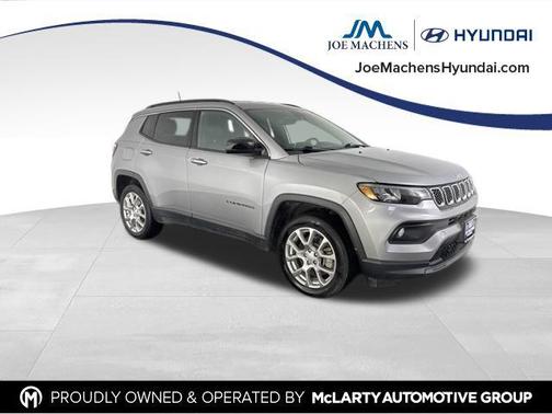 Billet Silver Metallic Clearcoat 2023 Jeep Compass Latitude Lux