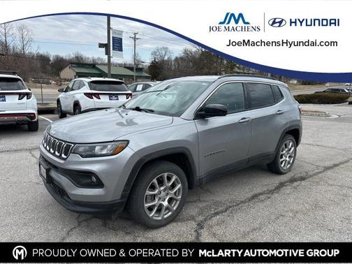 2023 Jeep Compass Latitude Lux