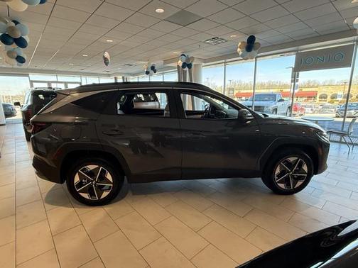 2026 Hyundai TUCSON Plug-In Hybrid SEL