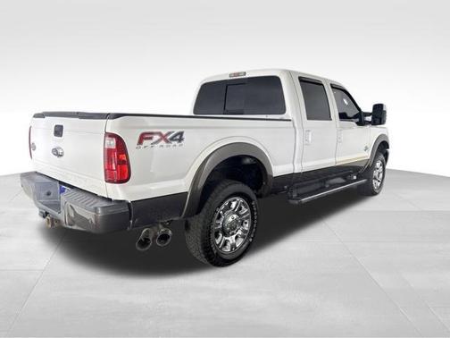 Oxford White 2016 Ford F-250 King Ranch
