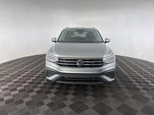 2023 Volkswagen Tiguan 2.0T SE 4MOTION