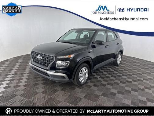 2023 Hyundai VENUE SE
