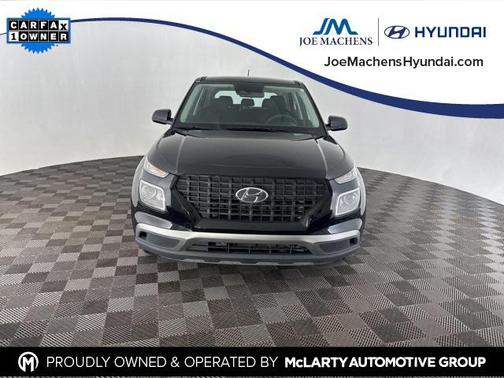 2023 Hyundai VENUE SE