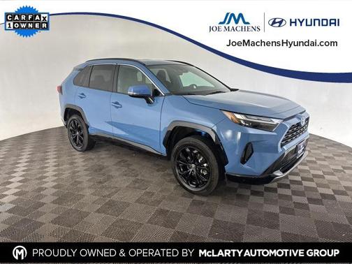 2024 Toyota RAV4 Hybrid SE