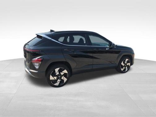 Abyss Black Pearl 2024 Hyundai KONA Limited
