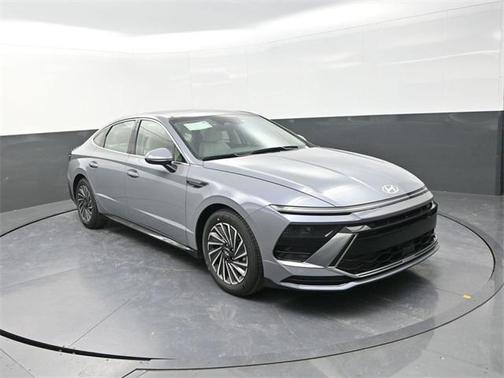 2026 Hyundai SONATA Hybrid SE