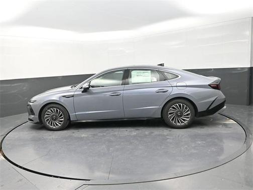 2026 Hyundai SONATA Hybrid SE