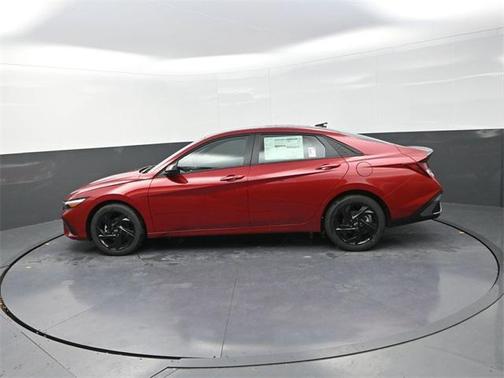 2026 Hyundai ELANTRA Sport