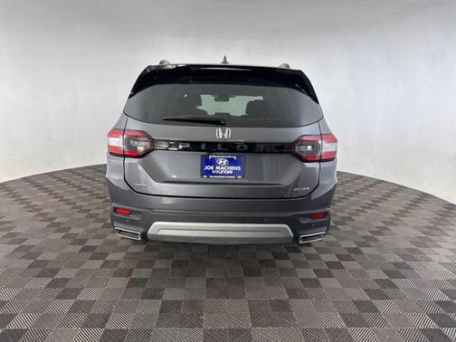 2024 Honda Pilot Elite