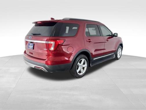 Ruby Red Metallic 2016 Ford Explorer XLT