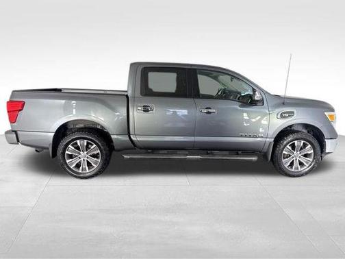 Gun Metallic 2017 Nissan Titan SL