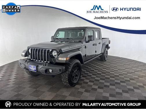 2022 Jeep Gladiator Sport