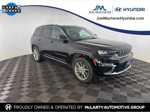 2022 Jeep Grand Cherokee Summit