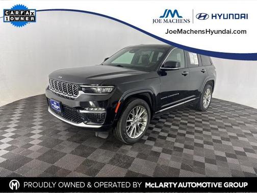 2022 Jeep Grand Cherokee Summit