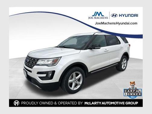 White Platinum Metallic Tri-Coat 2016 Ford Explorer XLT