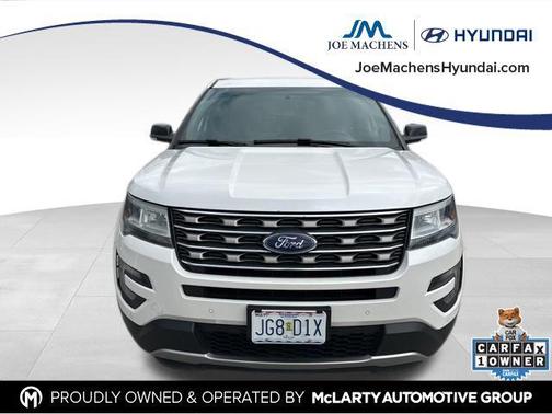 White Platinum Metallic Tri-Coat 2016 Ford Explorer XLT