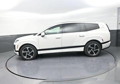 Snow White Pearl 2026 Hyundai IONIQ 9 Performance Calligraphy