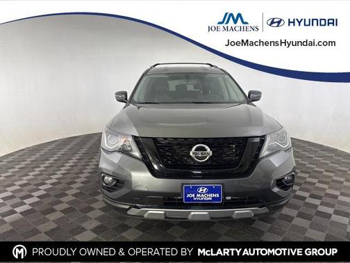 2019 Nissan Pathfinder SV