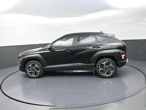 Abyss Black Pearl 2026 Hyundai KONA SEL Premium