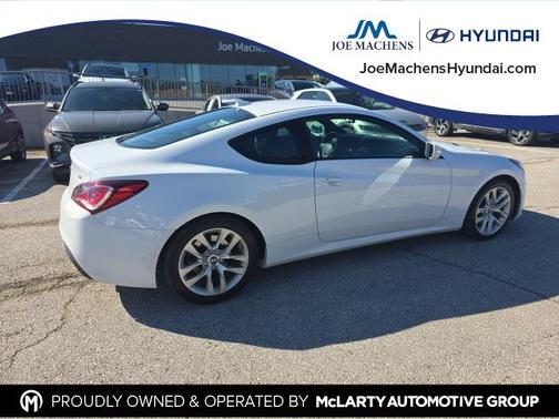 2016 Hyundai Genesis Coupe 3.8 Base