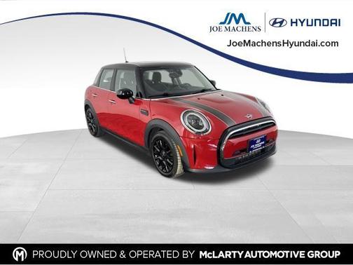 Chili Red 2023 MINI Hardtop Cooper