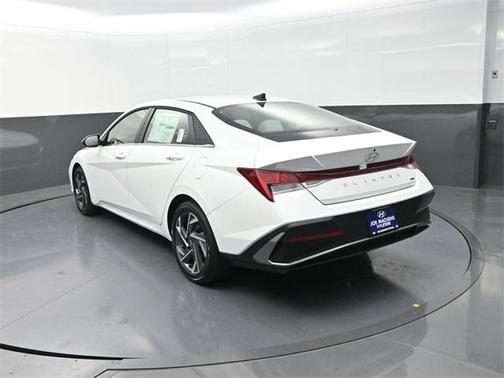 2025 Hyundai ELANTRA HEV Limited