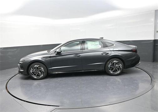 2026 Hyundai SONATA SEL