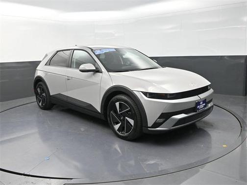 2025 Hyundai IONIQ 5 SE