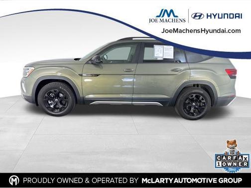 2024 Volkswagen Atlas 2.0T SE w/Technology 4MOTION