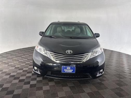 2015 Toyota Sienna XLE Premium