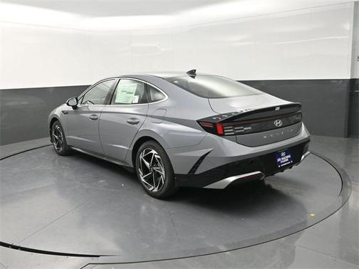 2026 Hyundai SONATA SEL