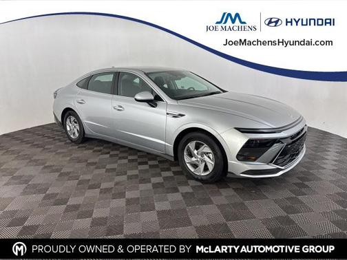 2025 Hyundai SONATA SE