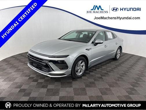 2025 Hyundai SONATA SE