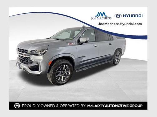 Satin Steel Metallic 2022 Chevrolet Suburban 4WD Z71