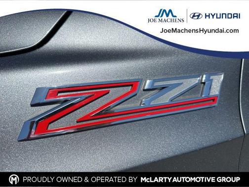 Satin Steel Metallic 2022 Chevrolet Suburban 4WD Z71