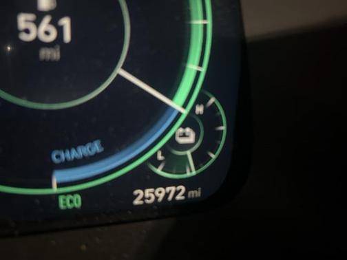 2023 Hyundai SONATA Hybrid Limited