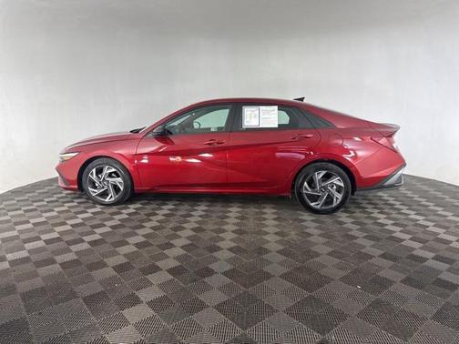 2025 Hyundai ELANTRA Sport