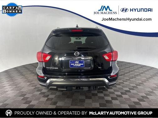 2019 Nissan Pathfinder SL