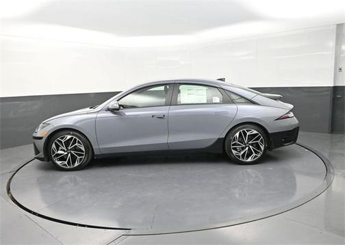 2025 Hyundai IONIQ 6 SEL