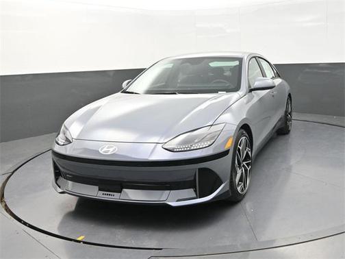 2025 Hyundai IONIQ 6 SEL